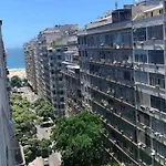 Apartamento No Coracao De Copacabana, Conforto E Privacidade A Poucos Passos Da Praia